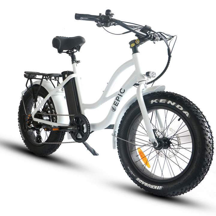 20" Epic Mini Cruiser in White color